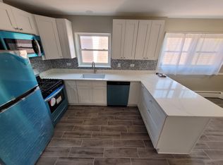 6241 W Montrose Ave #2, Chicago, IL 60634