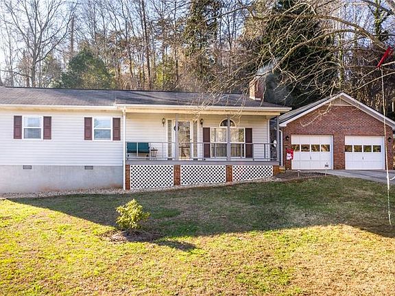 2nd image of 65 Oliver Dr