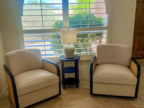 Sitting area