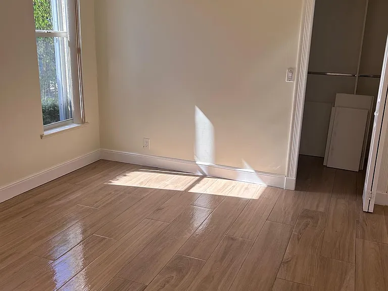 8992 Lakes Blvd — Photo 33