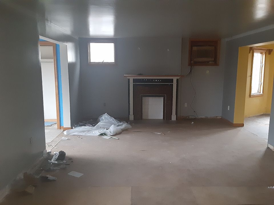 2nd image of 1218 9th St NW