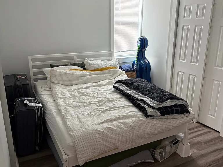 1503 W 19th St #4R — Photo 8