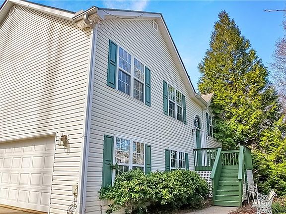 3rd image of 6049 Mill Rose Trce