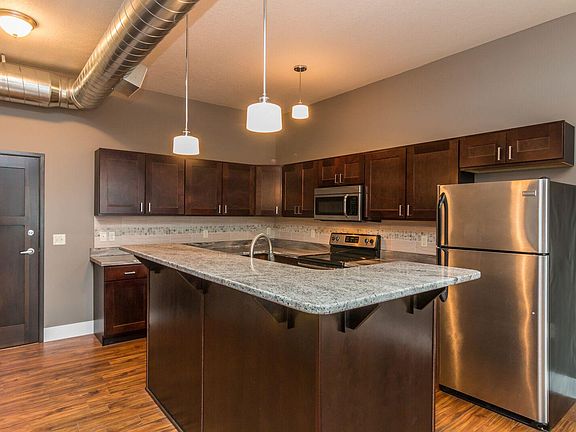 Dakota Lofts: 2 Bedroom Kitchen (Units 119, 219, 319, 419)
