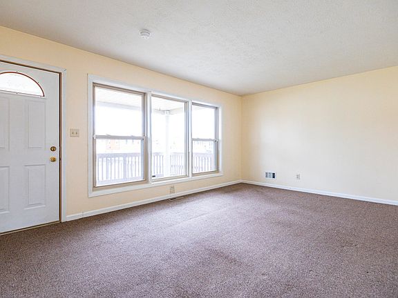5th image of 5702 Chestnutwood Way