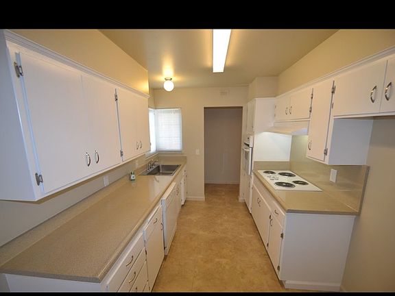 2nd image of 7565 Red Willow St