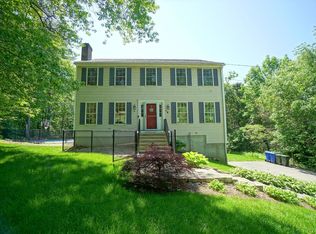 16 Bartley Hill Rd, Londonderry, NH 03053
