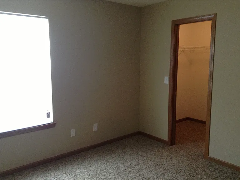 6324 Blakeview Dr — Photo 15