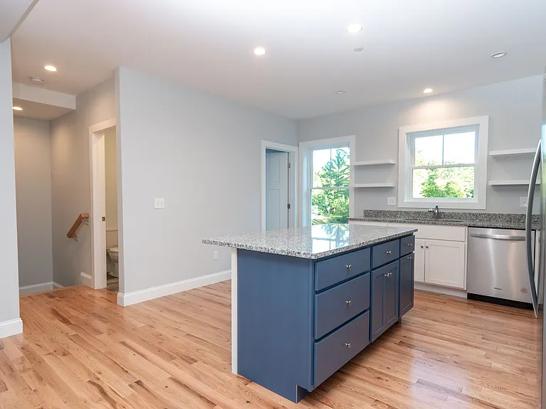Paul's Place — Photo 5