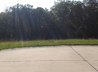 519 Shilling Oaks Dr, Warrenton, MO 63383