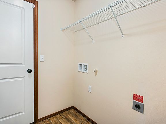 4th image of 5749 122nd Pl NE