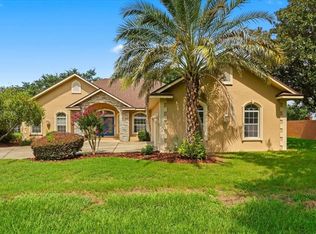 5646 Hillview Ct, Lakeland, FL 33810