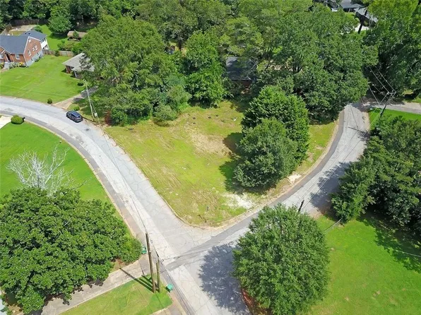 2686 Ellen Way #17, Decatur, GA 30032