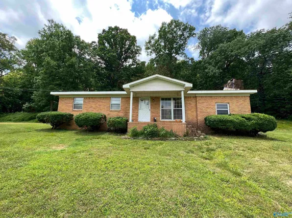 289 Gilley Dr, Grant, AL 35747