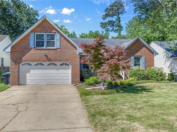 5357 Club Head Rd, Virginia Beach, VA 23455