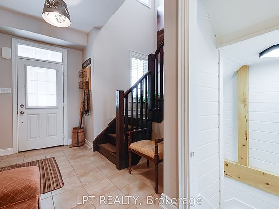 2nd image of 37 Wilson St