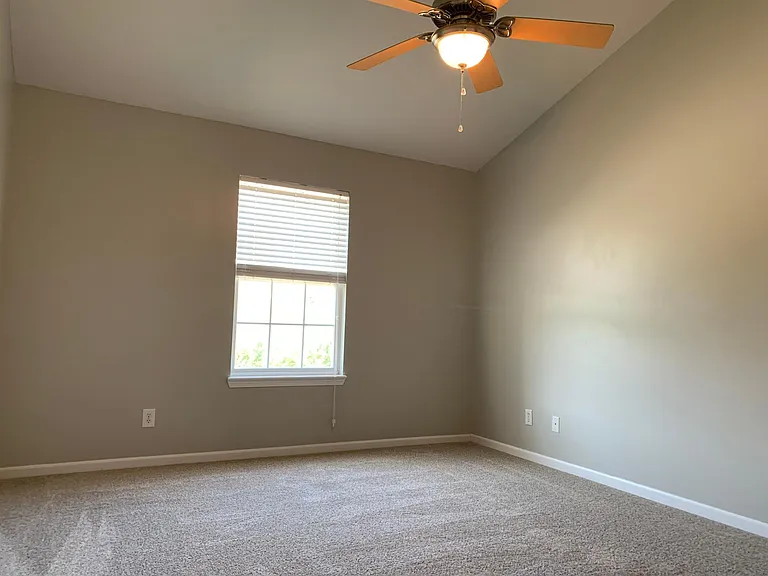8020 N Drury Ave #3D — Photo 7