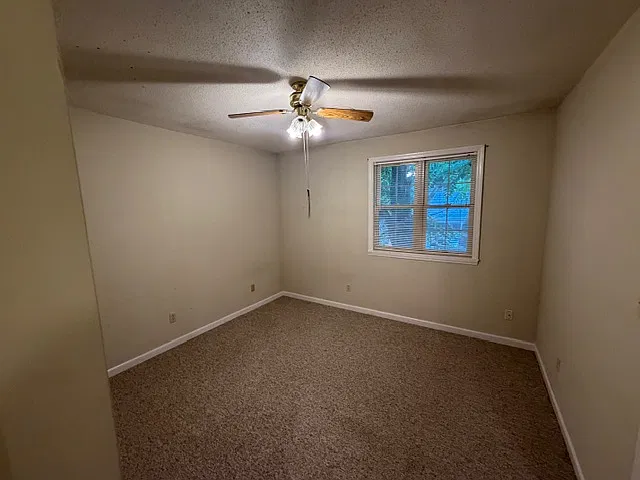 2 bed, 775 sqft, $840 — Photo 2