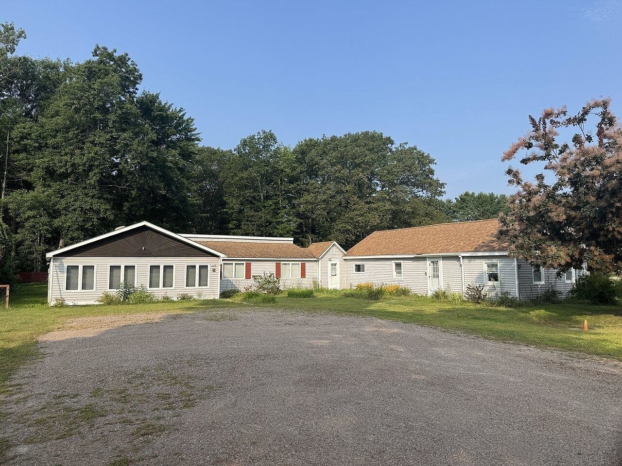 178 Sand Hill Road, Essex Junction, VT 05452 | Zillow