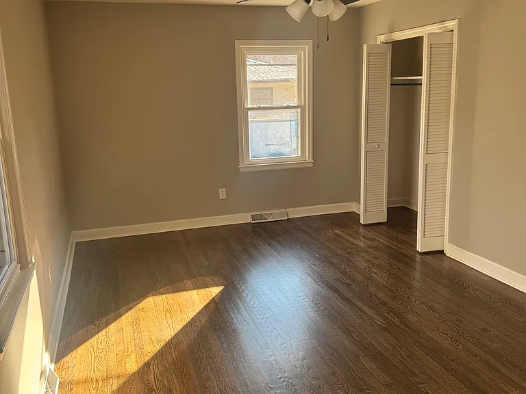 209 Brook St — Photo 25