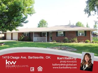 1410 Crescent Dr, Bartlesville, OK 74006