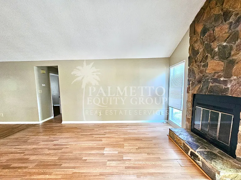 2503 Harley Dr — Photo 4