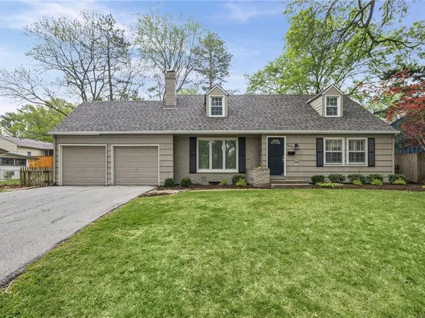 7633 Tomahawk Rd, Prairie Village, KS 66208