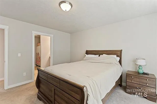 12635 Clearwell St — Photo 17