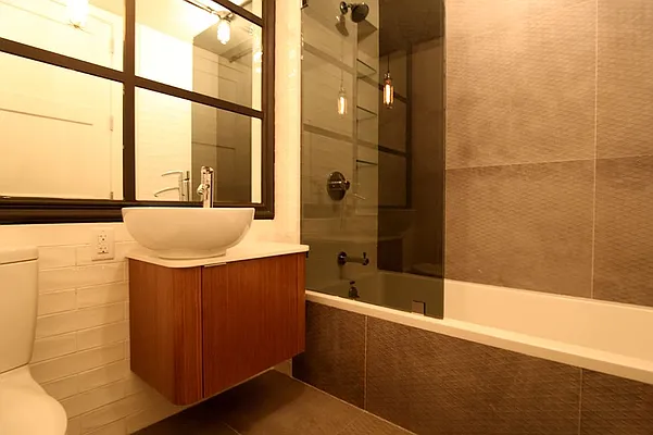 Rented by Fiddler Realty | media 20