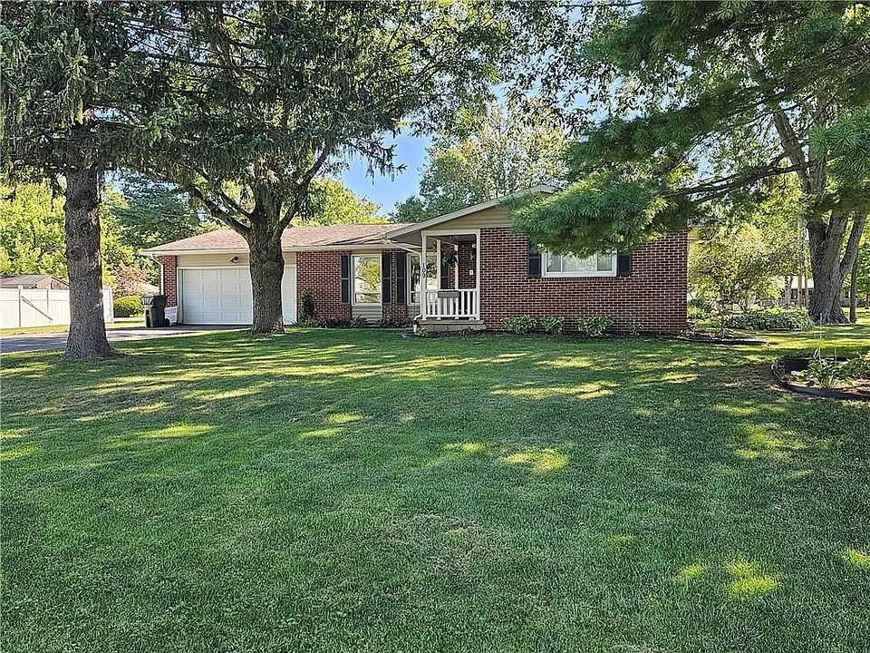 109 Maple Dr, Catlin, IL 61817 Zillow