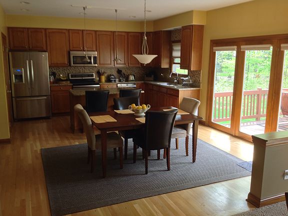 Open kitchen