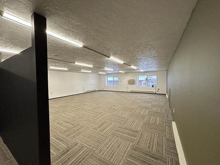 219 E Pine St #203 — Photo 10
