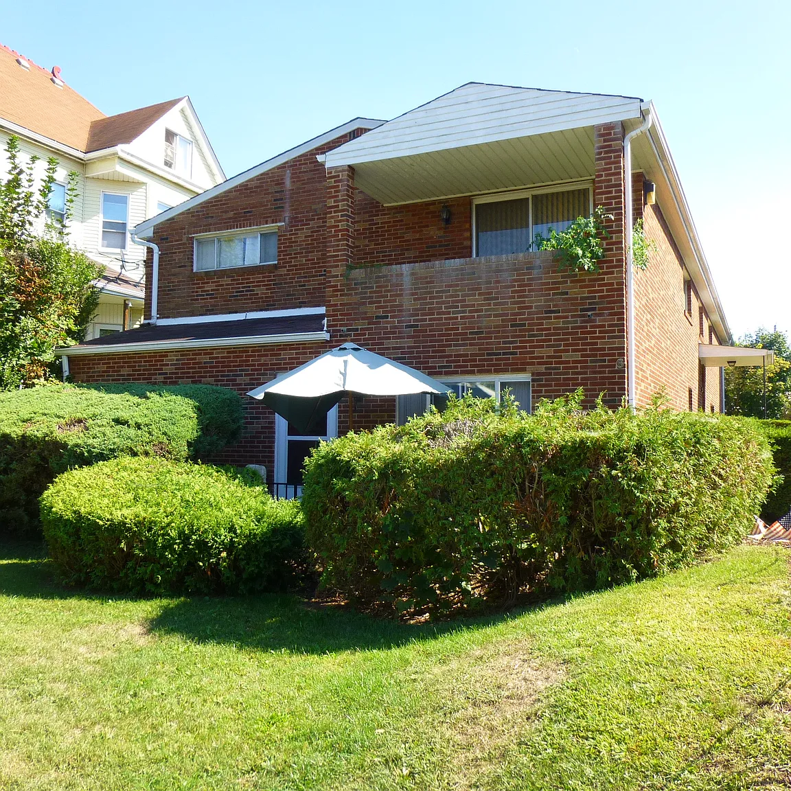 6 Maplewood #4 photo 1