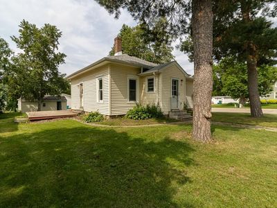 717 2nd Ave NE, Waseca, MN, 56093