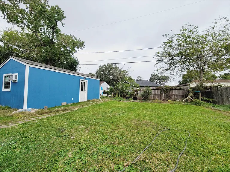 7535 Thurow St — Photo 23