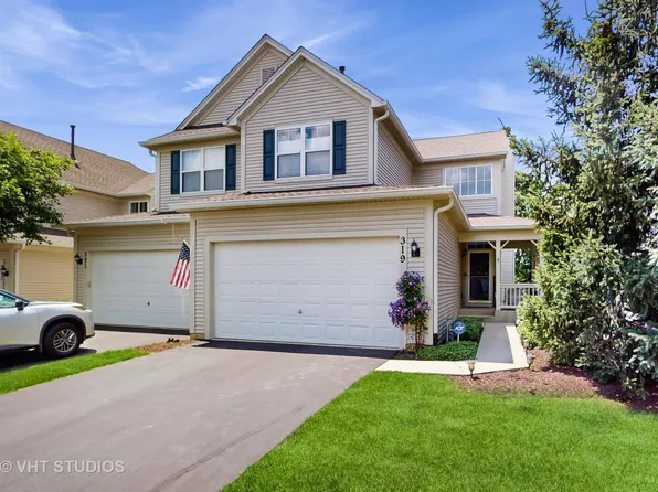 319 Fairmont Ct, Saint Charles, IL 60175