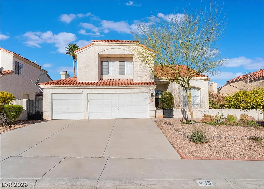 4 bed, 3.0 bath, 1979 sqft, $2,795 — Photo 1