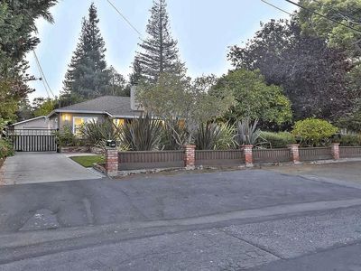 3838 Magnolia Dr, Palo Alto, CA, 94306