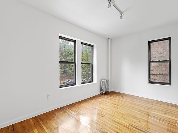 5th image of 305 Ocean Ave APT B12