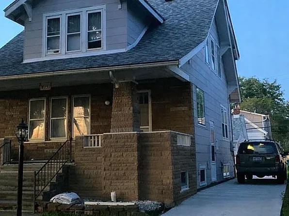 1468 Wayburn St, Grosse Pointe, MI 48230