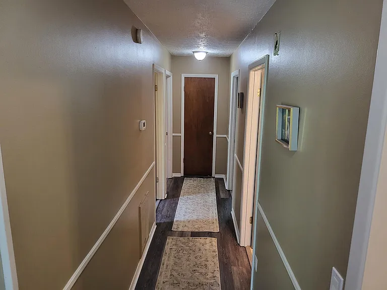 104 Kirksey Ct — Photo 12