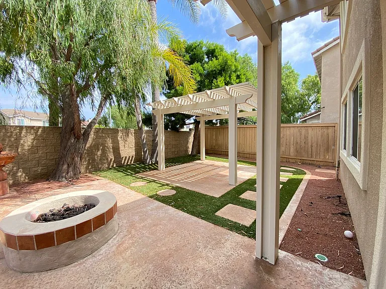 393 Spring Canyon Way — Photo 25