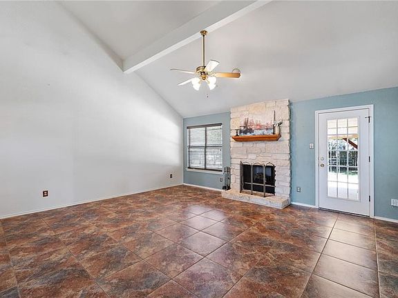 4th image of 1628 Sylvia Ct