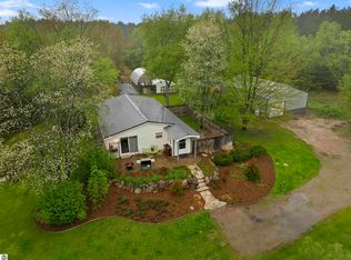 11774 Healy Lake Rd, Bear Lake, MI 49614