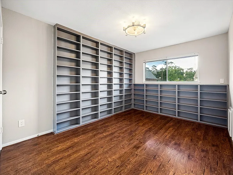 727 Bunker Hill Rd #12 — Photo 18