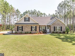 609 Live Oak Way, Dublin, GA 31021
