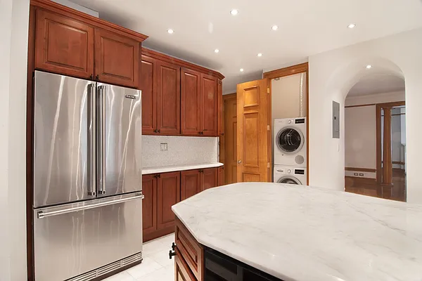 Rented by WAM Partners - William Moses Co. | media 41