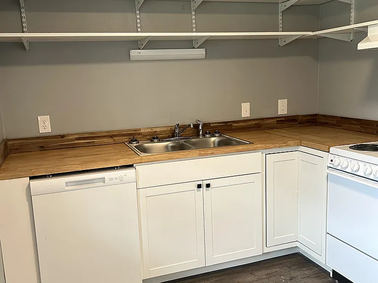280 Central Ave #428 — Photo 9