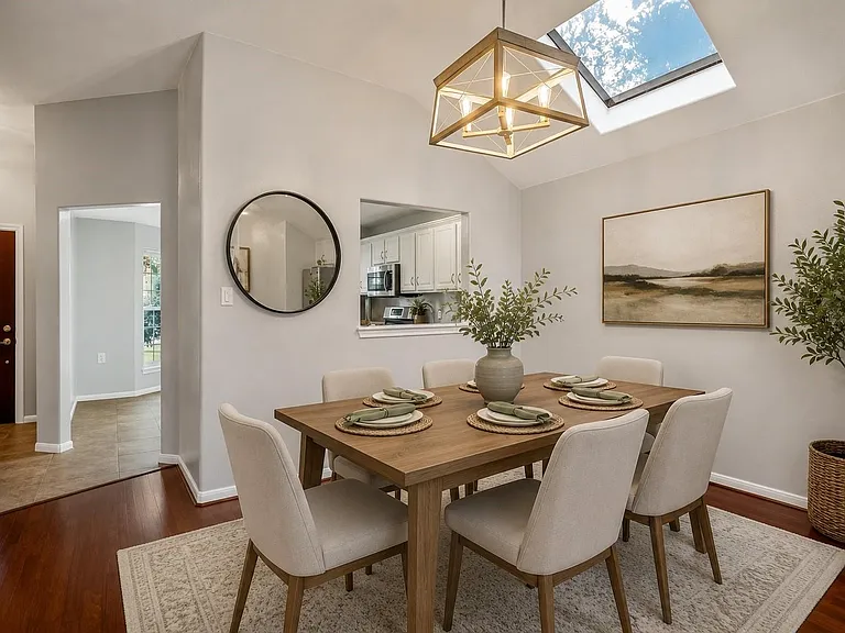 2923 Goldspring Ln — Photo 16