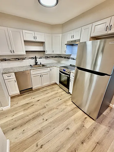 3640 Douglas Rd #2 Photo 1